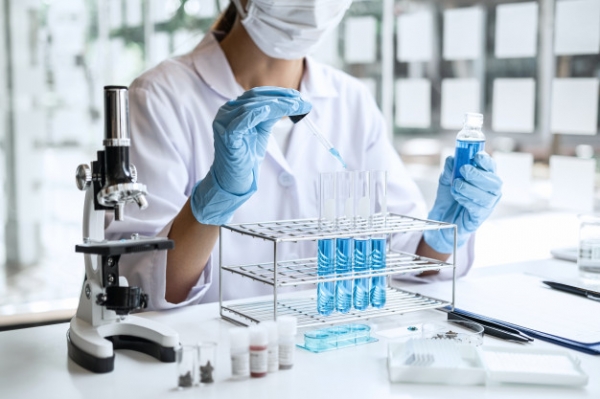Points To Consider While Buying Pharmacy Lab Equipments