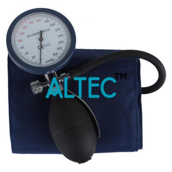Palm Type Aneroid Sphygmomanometer - Medical and Diagnostic Equipment
