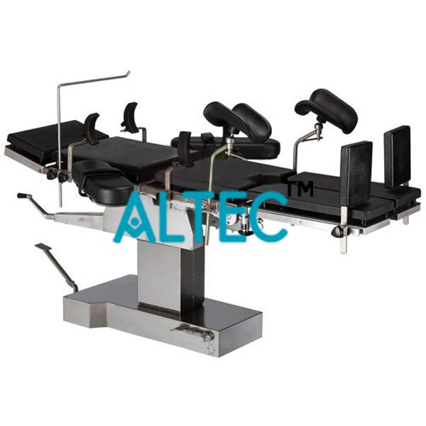 Operating Theatre Table With Accessories
